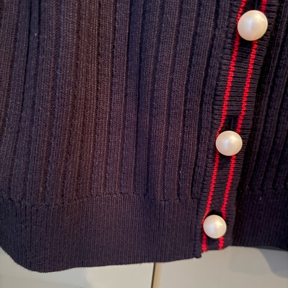 NWT Talbots Navy V-Neck Cardigan w Red Trim and Faux Pearl Accents SZ L - Picture 6 of 13